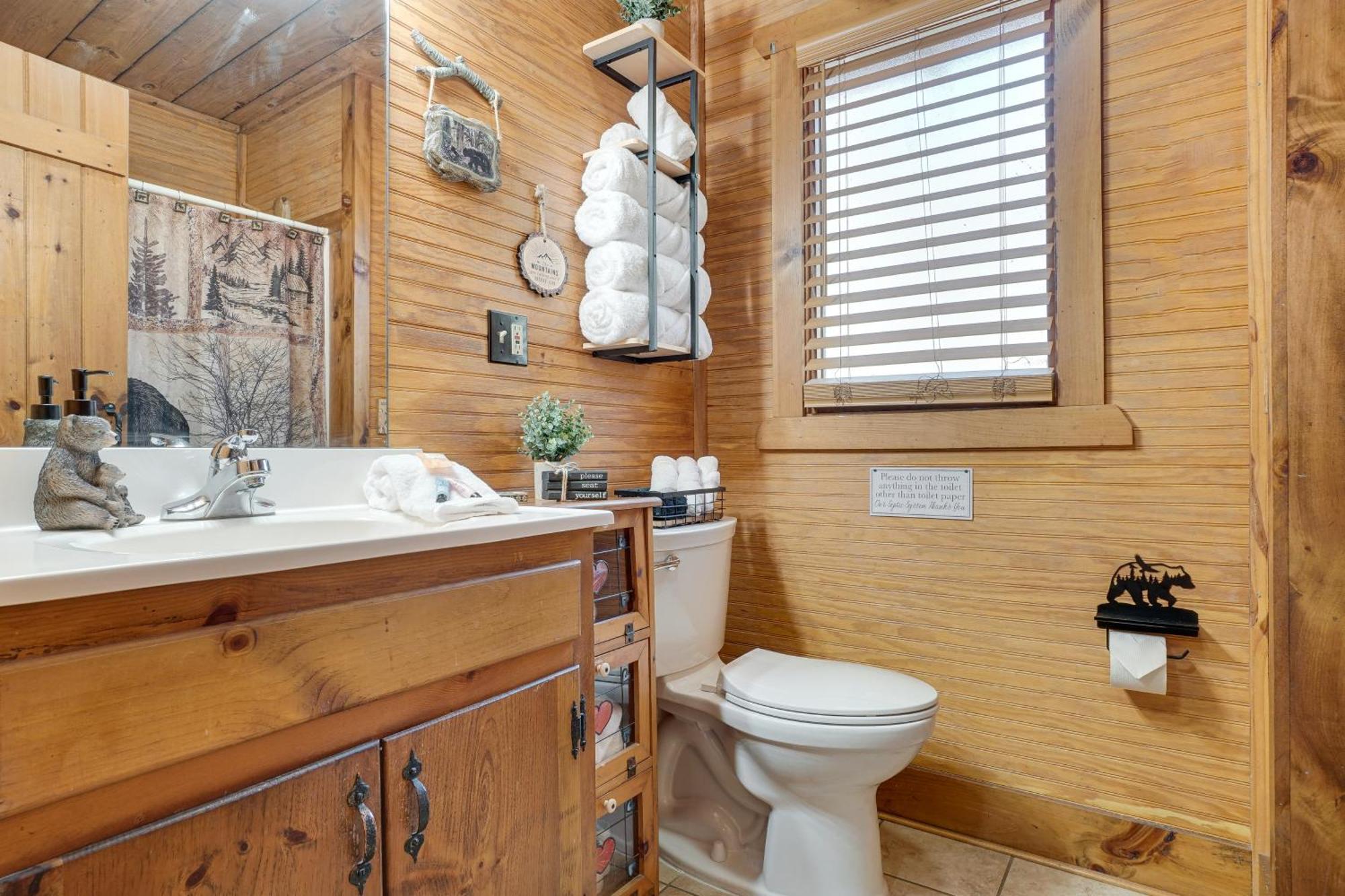 הוילה Secluded Family Retreat In Dahlonega With Hot Tub! מראה חיצוני תמונה