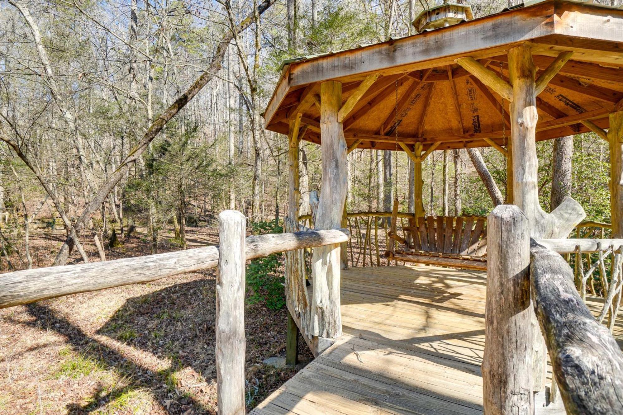הוילה Secluded Family Retreat In Dahlonega With Hot Tub! מראה חיצוני תמונה